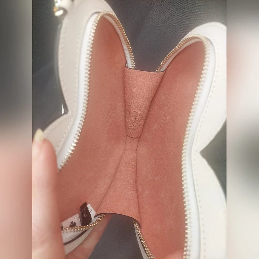 Kate spade 3D Heart Crossbody - Picture 7 of 7